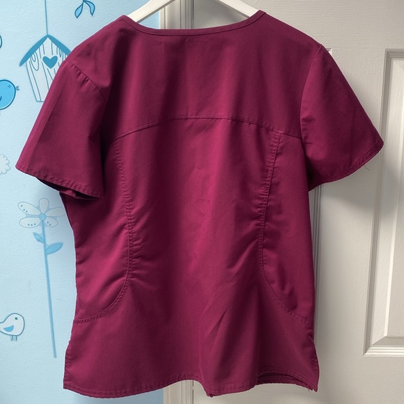 ScrubStar Scrub Wine Dark Cherry Short Sleeves Top Pockets Women's Size Large !! - Picture 6 of 11